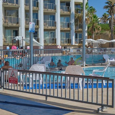 Sunny Sea View Studio Apartment Herzliya Ngoại thất bức ảnh